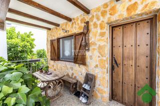 Casa aparellada a Láchar. Casa en venta en láchar