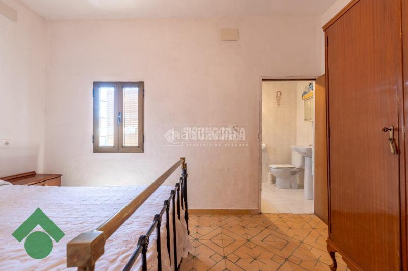 Foto 78b46922-2e43-4362-bdf3-6da6662587c2. Casa pareada casa en venta en Montoro