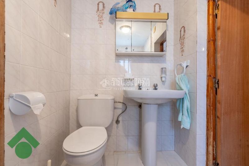 Foto 86110a6d-0459-4447-a19a-23dc2998a2d3. Casa pareada casa en venta en Montoro