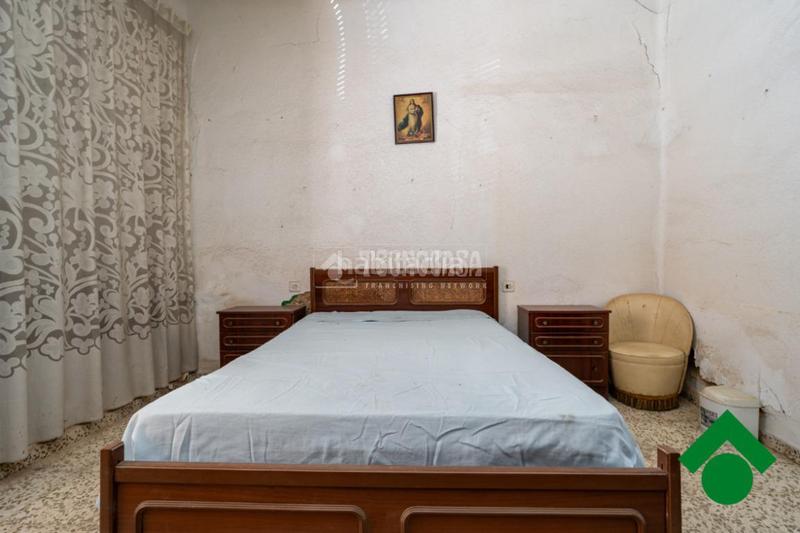 Foto 06af7752-9d52-47e9-91e7-fe6f5108929c. Maison jumelée dans Valderrubio