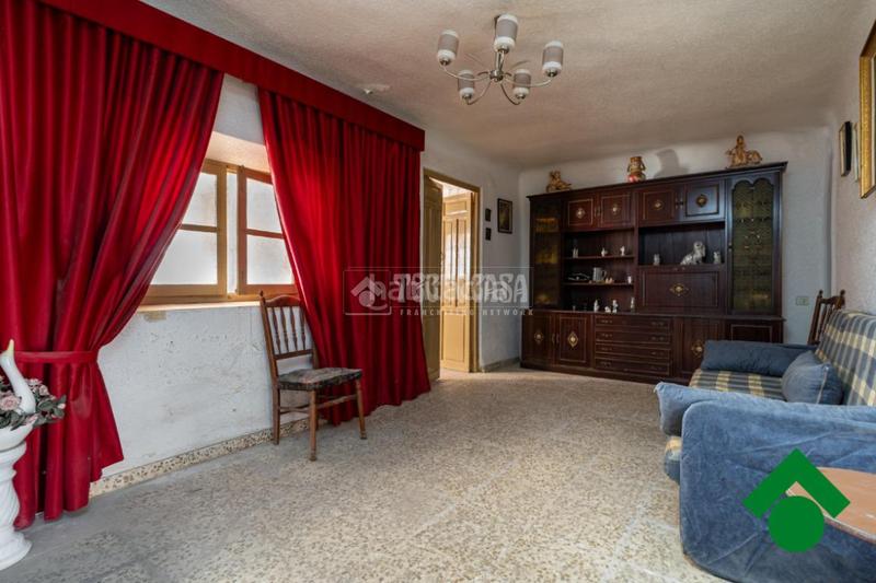 Foto 240eedba-5103-4649-acb9-18817b29d8d3. Maison jumelée dans Valderrubio