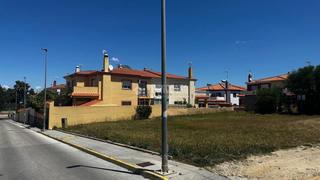 Terreny residencial a La Banda - Campo de Fútbol. Terrenos en venta en chiclana de la frontera