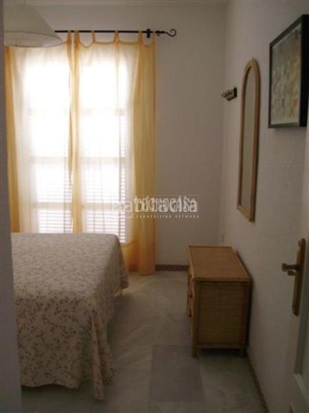 Foto 42e0fe0d-b381-4009-a78a-13f159b5bfd1. Appartement avec piscine dans Sancti Pietri Chiclana de la Frontera