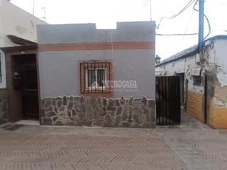Doppelhaus in Núcleo urbano. Casa en venta en chiclana de la frontera