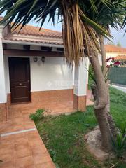 Mas à Núcleo urbano. Casa rural en venta en chiclana de la frontera