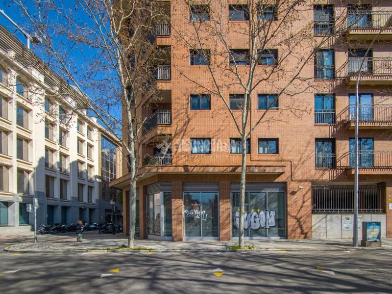 Foto 2c7b1a6c-7770-4951-9ddf-4b46d551ed19. Local comercial  en venta en Delicias Madrid