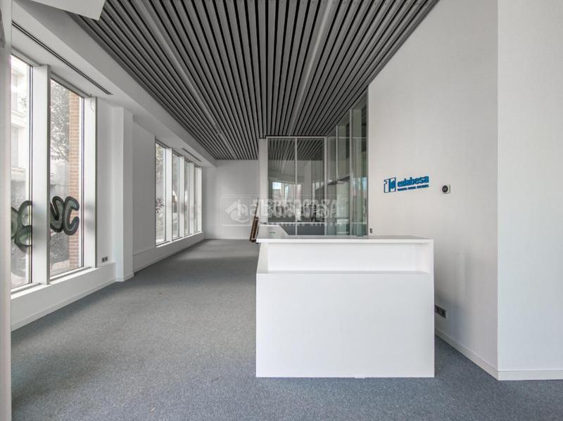 Foto 71e7f784-0051-4ac9-a19c-e4e67b7e3772. Local comercial  en venta en Delicias Madrid