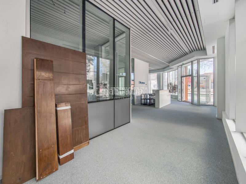 Foto a1f5768b-ef63-4f11-b00d-f64db328387a. Local comercial  en venta en Delicias Madrid