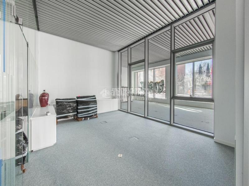 Foto c140e390-ca84-4d58-999d-92ca4e5968e6. Local comercial  en venta en Delicias Madrid