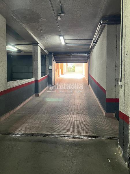 Foto 5e2b15fd-77ec-42b9-9ff2-6e31ce3b7c69. Parking coche boxplaza de garaje en venta en Delicias Madrid