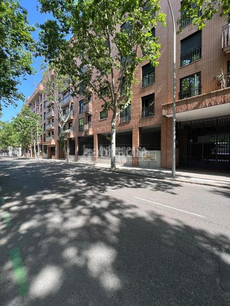 Foto 6c5862c6-5820-4a94-83f4-2239684dd3df. Parking coche boxplaza de garaje en venta en Delicias Madrid