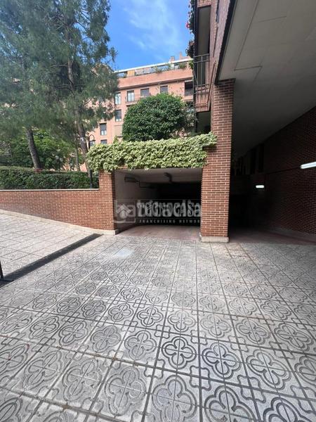Foto 7e702604-2351-4345-942f-ea301d834f5b. Parking coche boxplaza de garaje en venta en Delicias Madrid