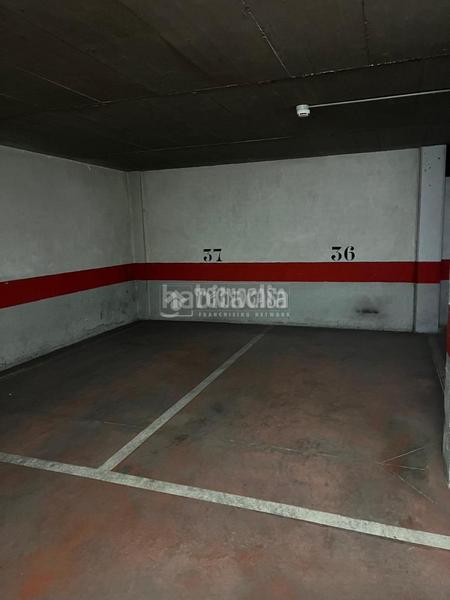 Foto ae1ffb7a-8c32-4561-8838-1ad5dd8e1298. Parking coche boxplaza de garaje en venta en Delicias Madrid