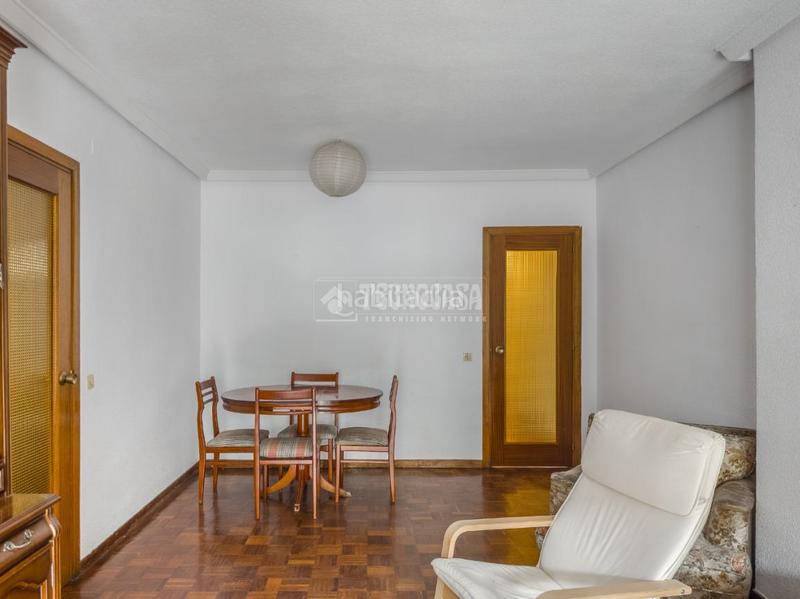 Foto f6a0be2c-9e41-487d-9b15-9a93f4339e36. Flat in Palos de Moguer Madrid