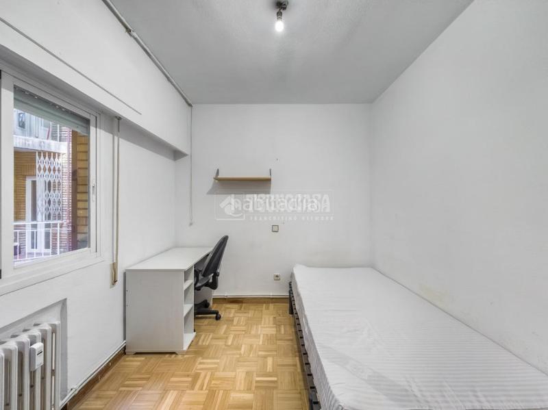Foto 61c6e23e-ec9e-46d2-99fc-24531bd7bd1c. Appartement avec chauffage parking dans Delicias Madrid