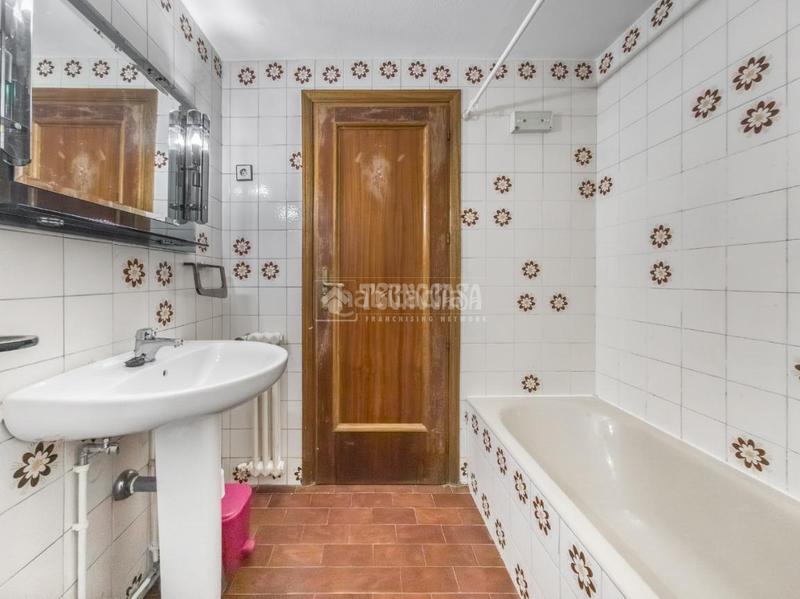 Foto d41f8b50-6463-4369-be73-296ae1ae575e. Appartement avec chauffage parking dans Delicias Madrid