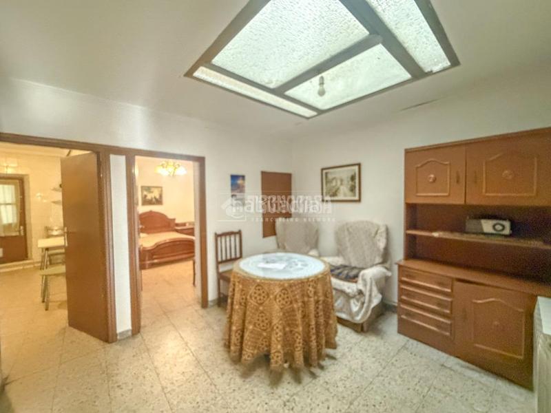 Foto 4198755c-bc02-4d2a-bc5f-77004da8c7ff. Casa in Parada de Rubiales