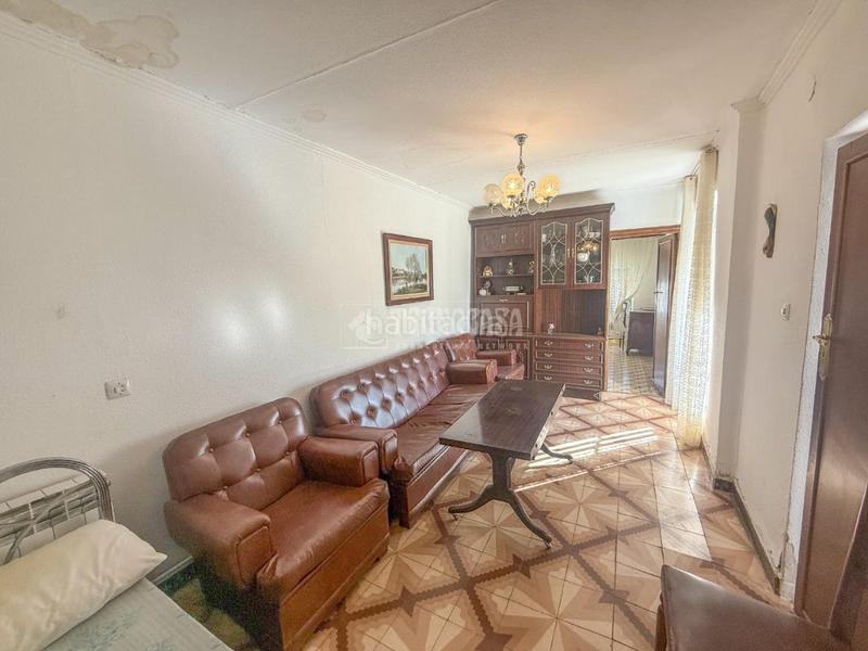 Foto b0b17f30-43e5-4187-9c56-ff601e174567. Casa in Parada de Rubiales