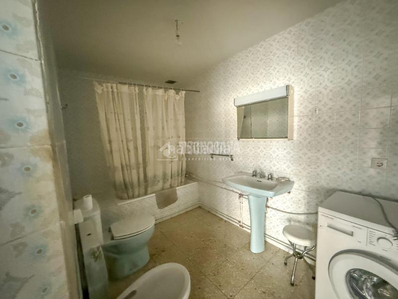 Foto f67d8527-92dc-4dfe-9a80-a53cb184acd3. Casa in Parada de Rubiales