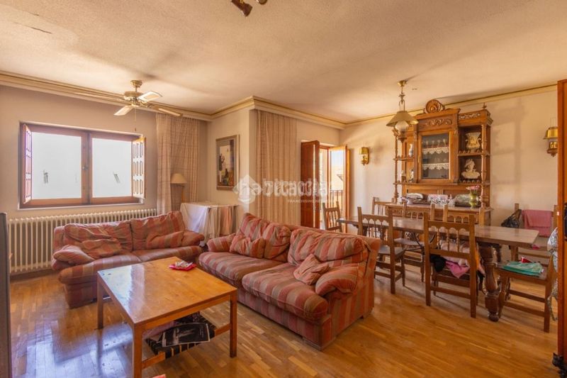 Foto 704d5383-77c9-48e3-817a-1f7267154750. Piso  en venta en Terradillos