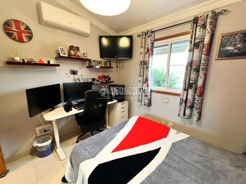 Foto 43a572ba-341a-4516-9846-13332af595bb. Pis amb calefacció a Vecindario - El Doctoral - Cruce de Sardina Santa Lucía de Tirajana