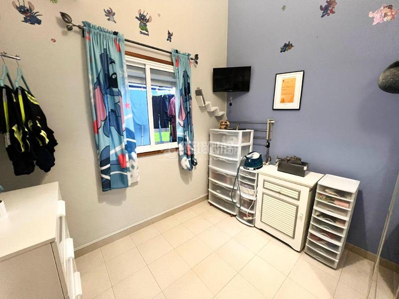 Foto bdf7d446-c812-4b6a-8d87-b8a2fc71cfde. Pis amb calefacció a Vecindario - El Doctoral - Cruce de Sardina Santa Lucía de Tirajana