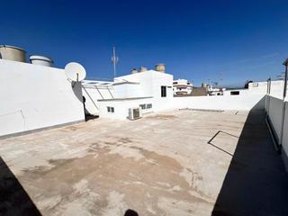 House in Sardina. Casa en venta en santa lucía de tirajana