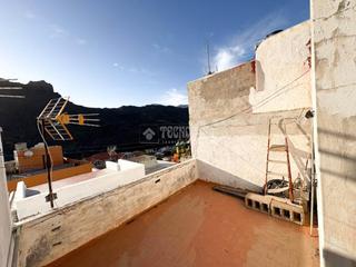 Maison jumelée à Mogán pueblo. Casa en venta en mogán