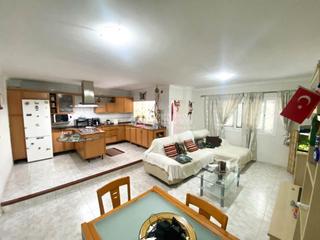Etagenwohnung in Vecindario - El Doctoral - Cruce de Sardina. Piso en venta en santa lucía de tirajana