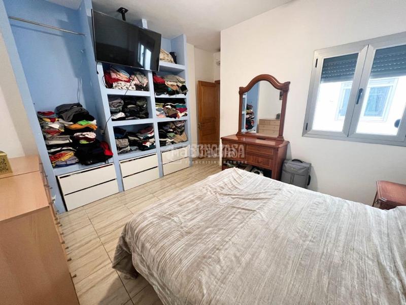 Foto 6bf50a40-d408-4836-9a8f-cfa16982379f. Piso  en venta en Santa Lucía de Tirajana interior Santa Lucía de Tirajana