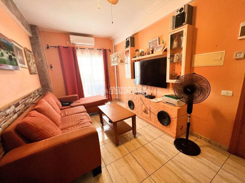 Foto e496dcdf-f8f4-470c-9115-bc26b07d733d. Piso  en venta en Santa Lucía de Tirajana interior Santa Lucía de Tirajana