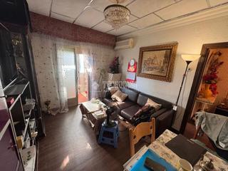 Pis a Valdezarza. Piso en venta en madrid
