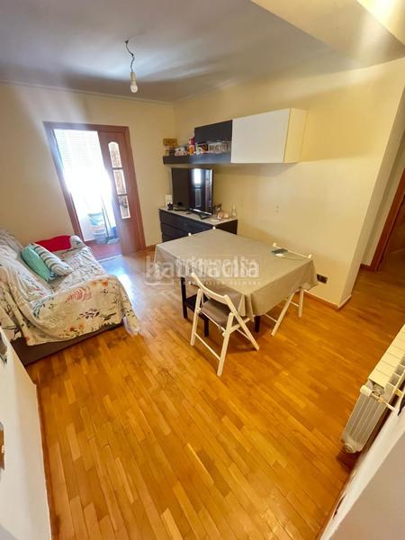 Foto 60a27420-242b-42f8-8cc2-63ebbf5f59de. Etagenwohnung mit heizung in Valdezarza Madrid