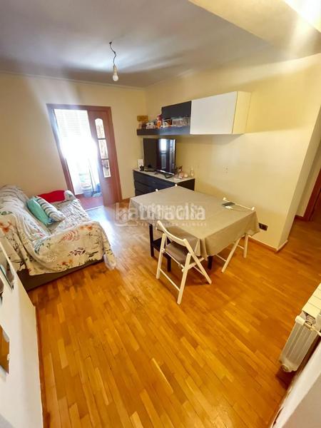 Foto 654b2622-8662-4a5f-8f89-78e778725d42. Etagenwohnung mit heizung in Valdezarza Madrid