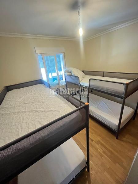 Foto d4f74b79-bda4-442e-b25b-4a3a36f9b1ca. Etagenwohnung mit heizung in Valdezarza Madrid