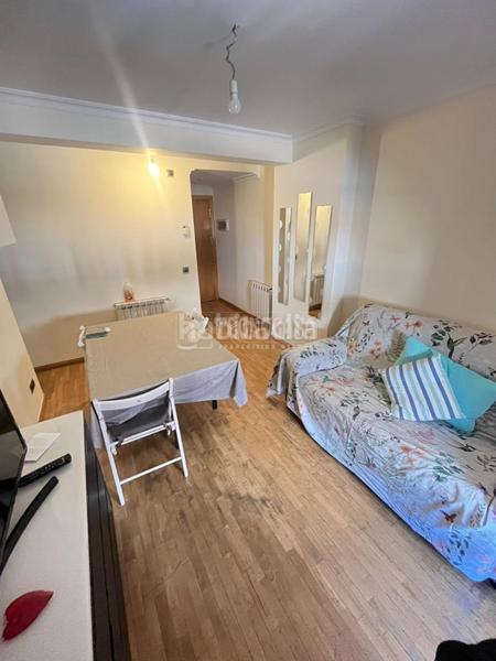 Foto ed98ce8a-cdea-499c-b1a4-49a24a9dc508. Etagenwohnung mit heizung in Valdezarza Madrid