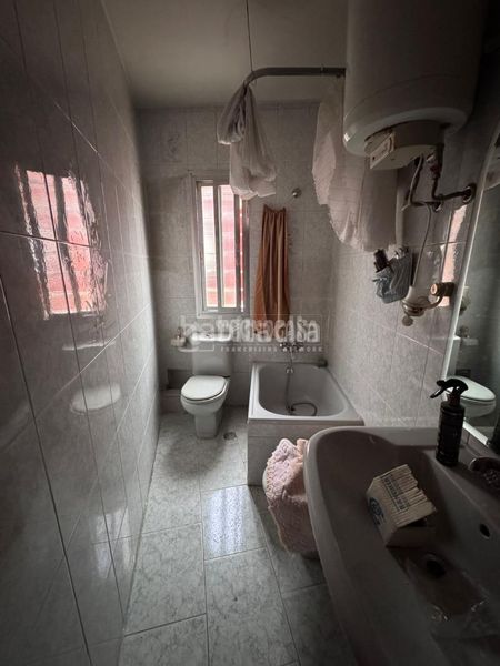 Foto 82b839c9-01ec-4f87-8f27-3f0fb29a5b47. Pis a Valdezarza Madrid