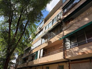 Flat in Valdezarza. Piso en venta en madrid