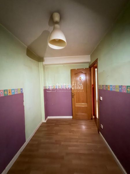 Foto 31e4f321-8c99-492d-8b33-a54fe3f225e5. Pis a Valdezarza Madrid