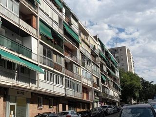 Pis a Valdezarza