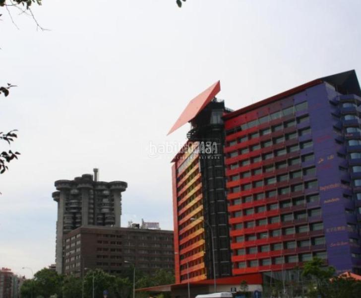 Foto 8be01fd4-731f-40db-90e9-46b5147119d3. Local comercial  en venta en Prosperidad Madrid