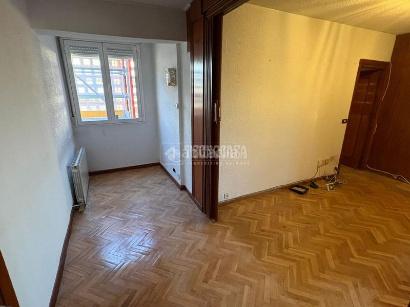 Foto e1a1cacd-4276-429c-a7bf-2536ee6ea950. Piso  en venta en Casa de Campo Madrid