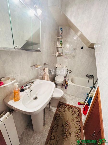 Foto f8df2be7-f8d5-437f-bfd0-7ea99e50bdb3. Casa aparellada amb calefacció a Arenal (El)