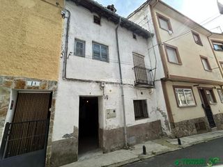 Doppelhaus in Arenas de San Pedro. Casa en venta en arenas de san pedro