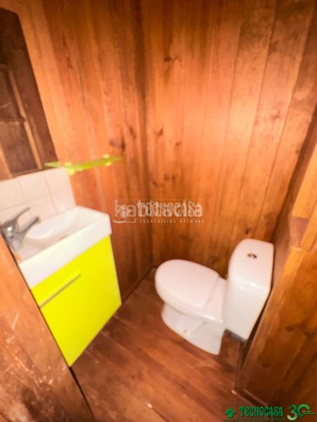 Foto 2d29dd73-f888-43a2-8093-51452b94295c. Casa aparellada amb calefacció a Guisando