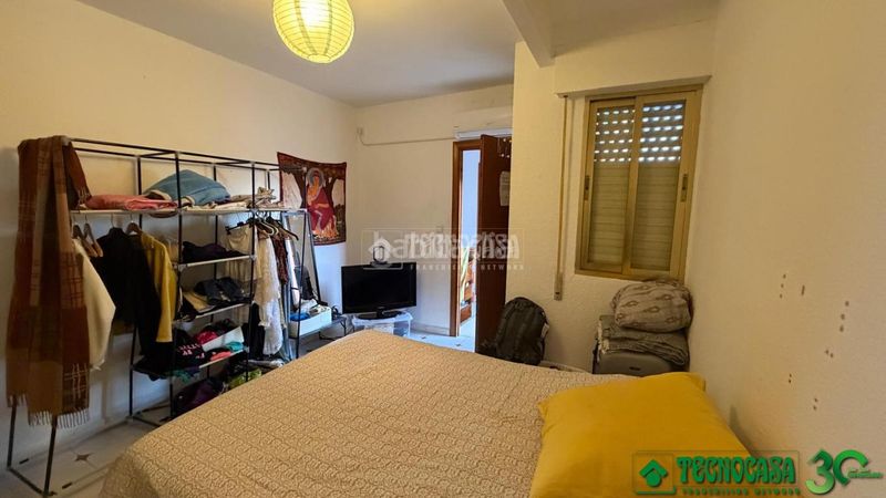 Foto 00f3d3f7-37bc-4608-b654-c83c136c6e77. Casa aparellada a Candeleda