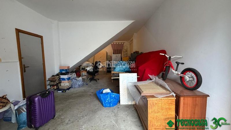 Foto 12896d69-4020-4f59-b40a-6bccb2b78595. Casa aparellada a Candeleda