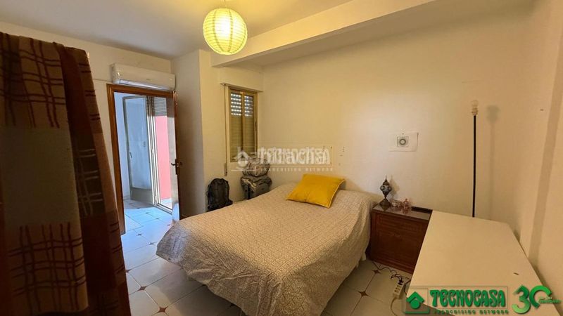 Foto a971864b-3440-4786-b6db-011763af0b02. Casa aparellada a Candeleda
