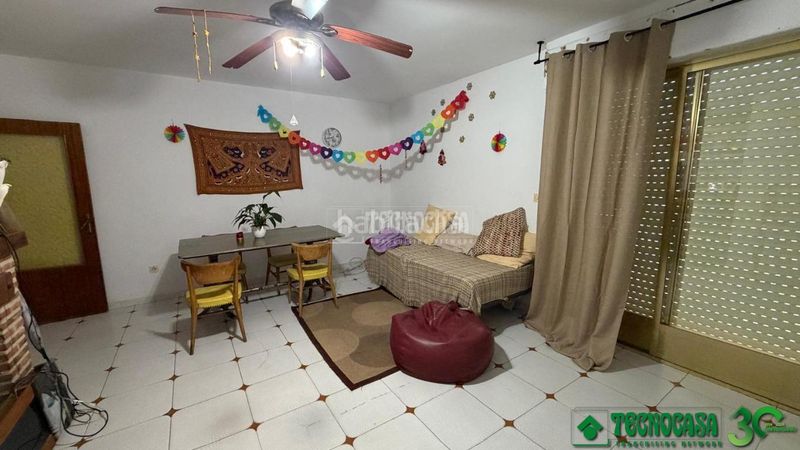 Foto b793bc39-c195-4913-acb9-c800147421ed. Casa aparellada a Candeleda