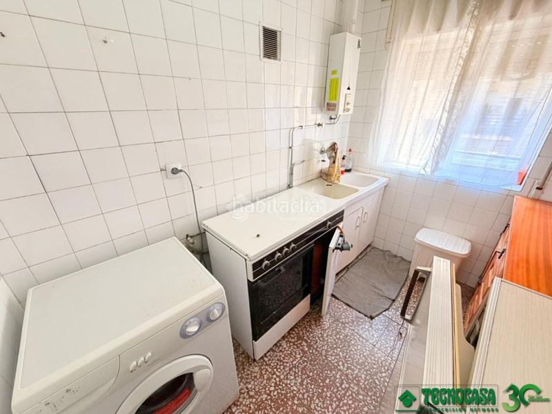 Foto 1f2a0131-108a-4927-bfc9-a893890cb1d5. Pis a Mombeltrán